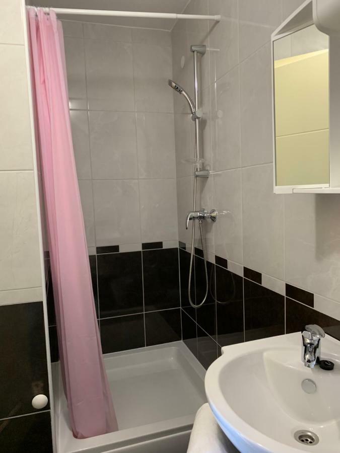 Vinarija Zlatar Hotell Eksteriør bilde